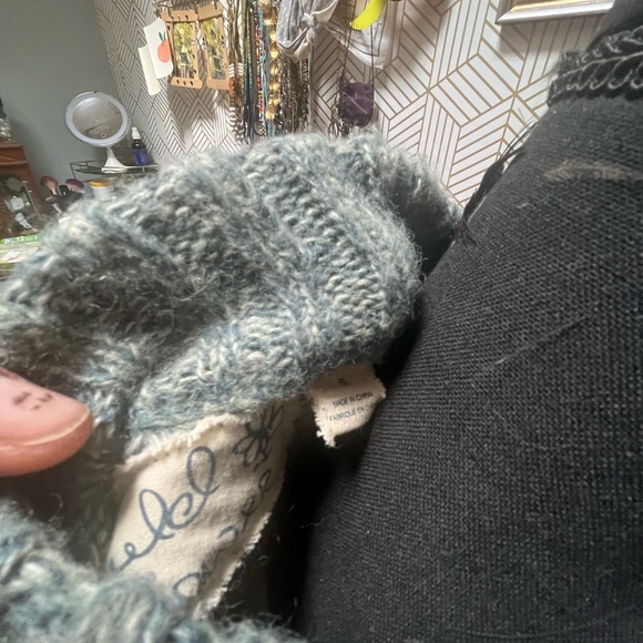 Anthro sweater, acrylic wool blend - Picture 2 of 5